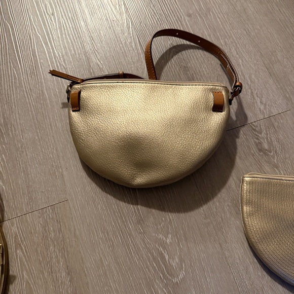 Stella & Dot Sidekick Faux Leather Convertible Crossbody Bag - Picture 10 of 16